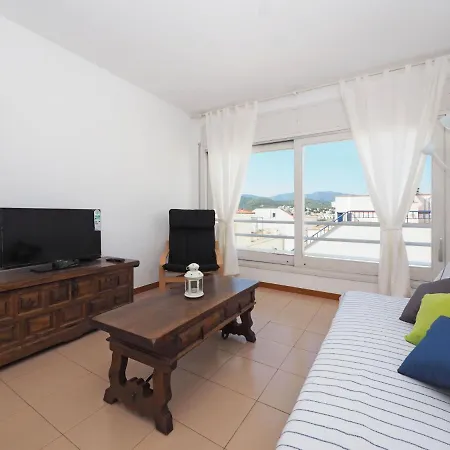 Roger De Flor By Interhome Appartement